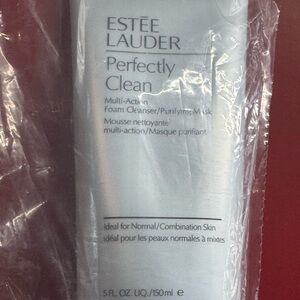 Estee Lauder Perfectly Clean Foam Cleanser